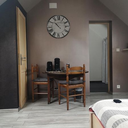 Agreable Chambre Privee Avec Entree Independante Langeais Εξωτερικό φωτογραφία