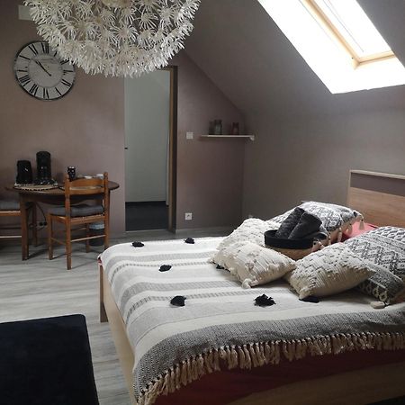 Agreable Chambre Privee Avec Entree Independante Langeais Εξωτερικό φωτογραφία